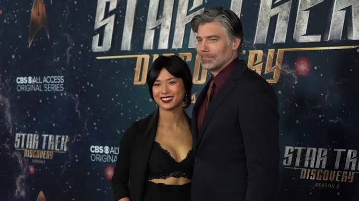 Darah Trang: A Private Life Behind a Famous Name
